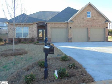 211 Bradbourne Way
