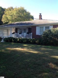 215 Courtney Circle