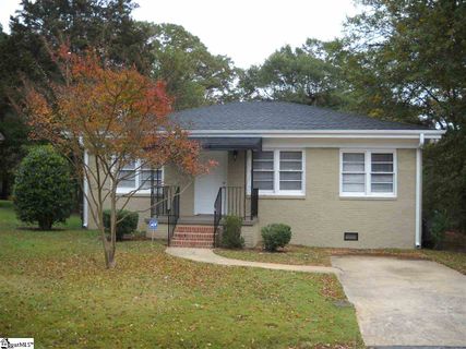 8 Flora Avenue