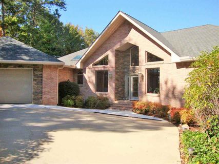 230 Bay View Drive