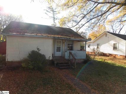 13 Brooks Avenue
