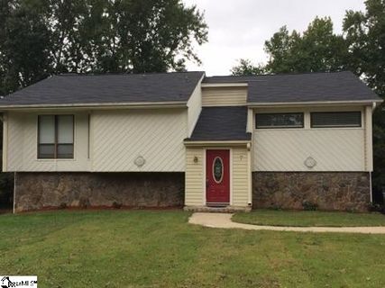 7 Bendingwood Circle