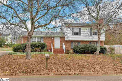 404 Hunters Trail
