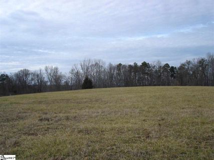 105 Tyger Farm Lane sold home in South Tyger Farms, Woodruff, SC