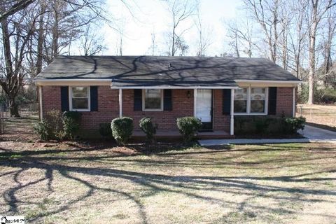 4 Idlewild Avenue
