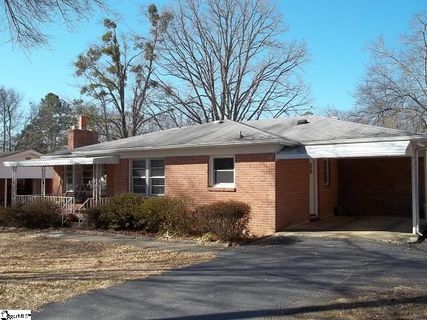 16 Tiffany Drive