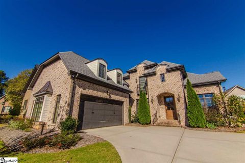 6 Angel Oak Court