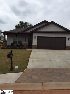 301 Linden Hall Lane sold home in Linden Hall, Easley, SC