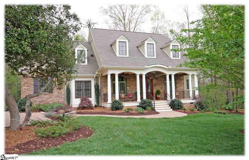 517 Bridlewood Lane