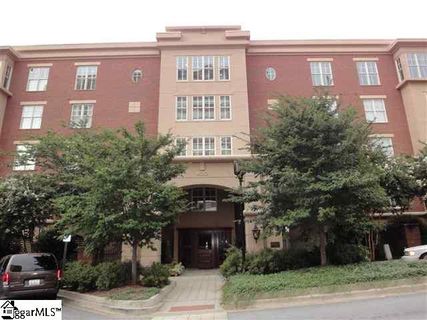 400 N Main Street, #203