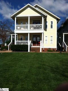 105A Woodside Circle