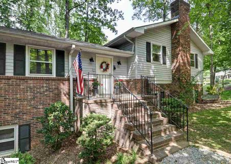 230 Wayne Street sold home in Stone Lake Heights, Greenville, SC