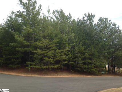 100 Houndsear Trail
