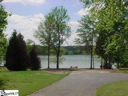 102 Yacht Drive sold home in Pointe At Lake Rabon, Laurens, SC
