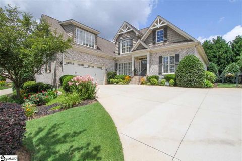 506 Woodstrace Court