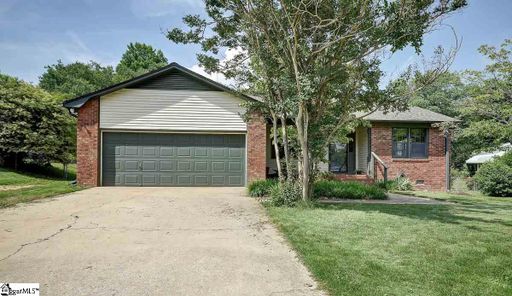 4 Bendingwood Circle