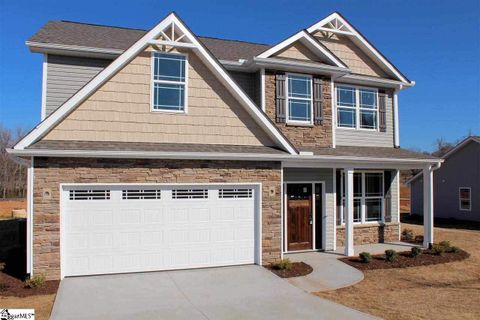 40 Macle Court