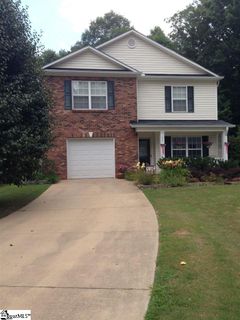 33 Red Holly Way