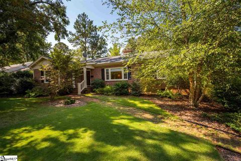 147 Lullwater Road