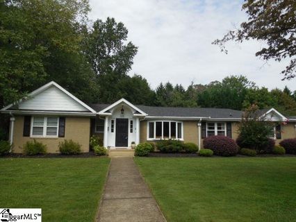 111 Lake Forest Drive sold home in Stone Lake Heights, Greenville, SC