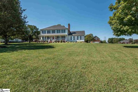 3 Silver Ridge Court