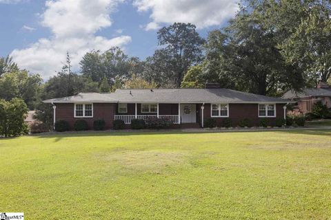 69 Lake Forest Drive sold home in Stone Lake Heights, Greenville, SC