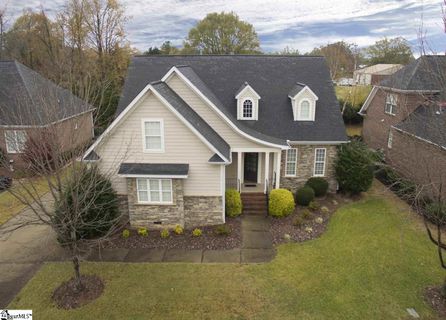 102 Holland Trace Circle
