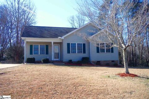 125 Rollingwood Drive