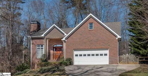 11 Eastwood Drive