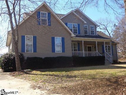22 Clearwater Court