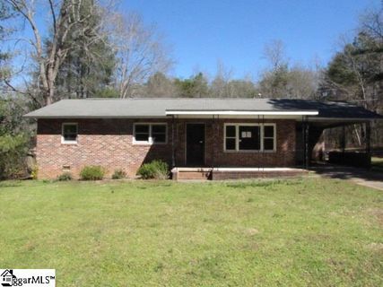106 Forest Drive