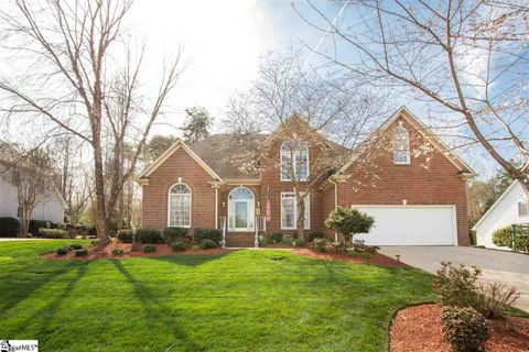 115 Dunrobin Lane