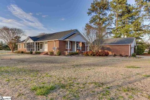 150 N Heron Drive