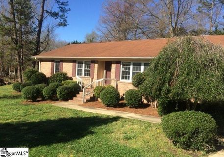 2 Chesapeake Court