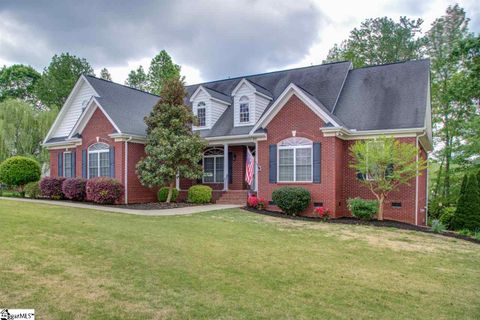 104 Clearstone Drive sold home in Ashley Woods, Easley, SC