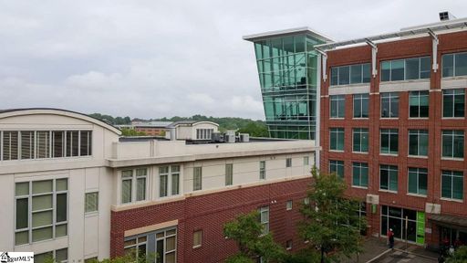 155 Riverplace #405