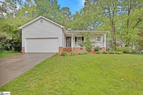 7 Danchris Court