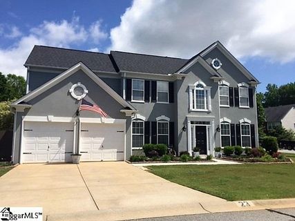 23 Wolf Den Drive