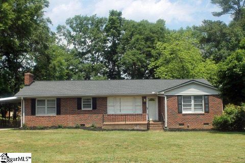 113 Rangeview Circle