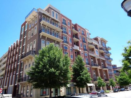 111 E Mcbee Avenue Unit 302