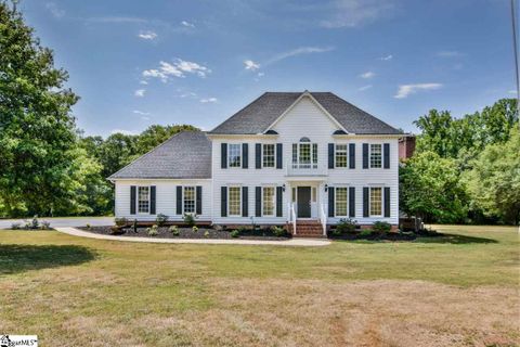 220 Bramlett Road sold home in River Oak Farm, Greer, SC