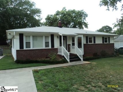 213 Courtney Circle