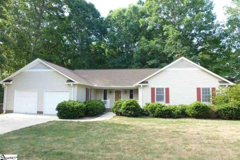 108 Raintree Drive