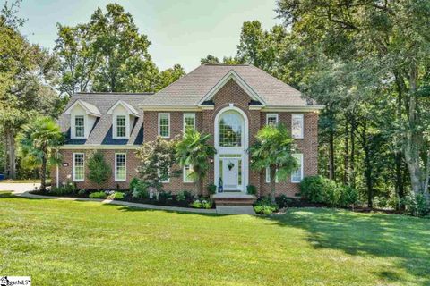 220 Keeneland Way sold home in Christopher Ridge, Greer, SC