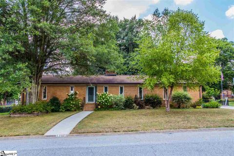 110 Quaker Court