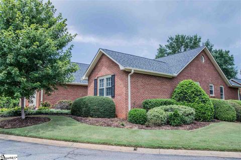 107 Fairoaks Drive