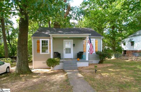 404 Gentry Street