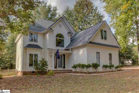 303 Shadow Oaks Drive
