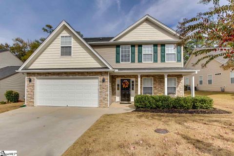 4 Kingsdale Court