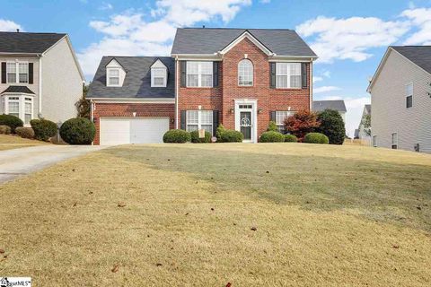 8 Silverthorn Court